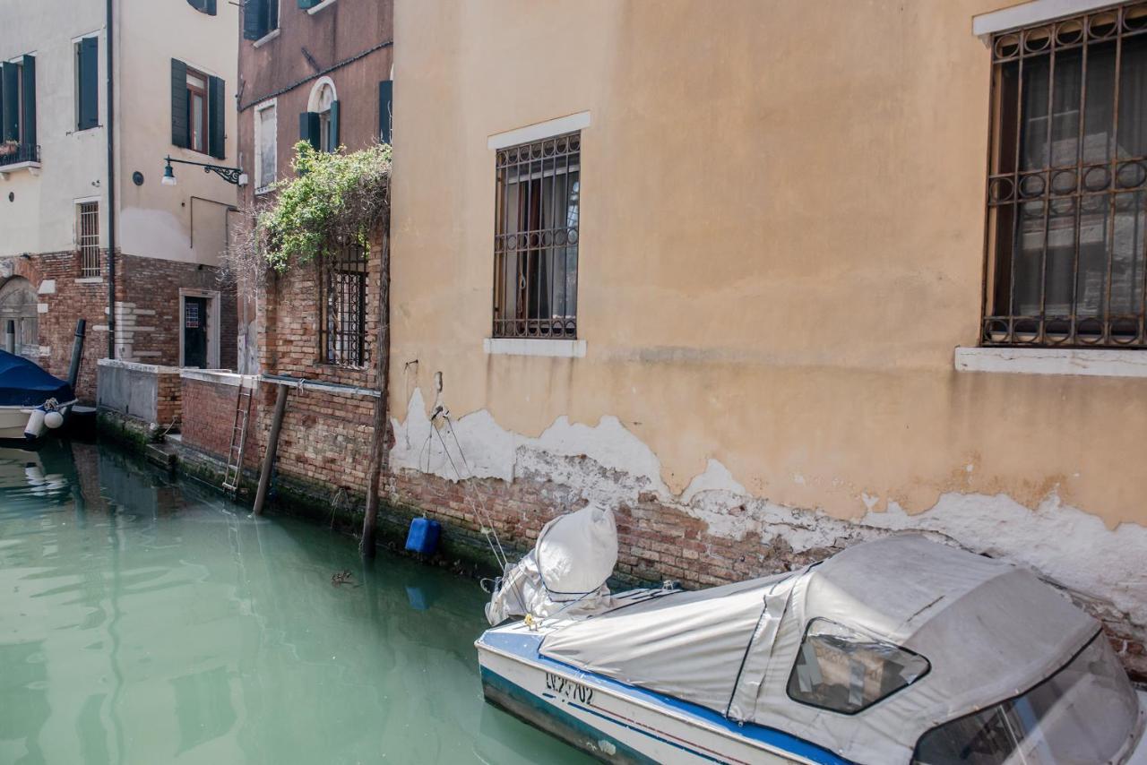 Gondola Rosa, Incantevole Vista Sul Canale 베니스 외부 사진