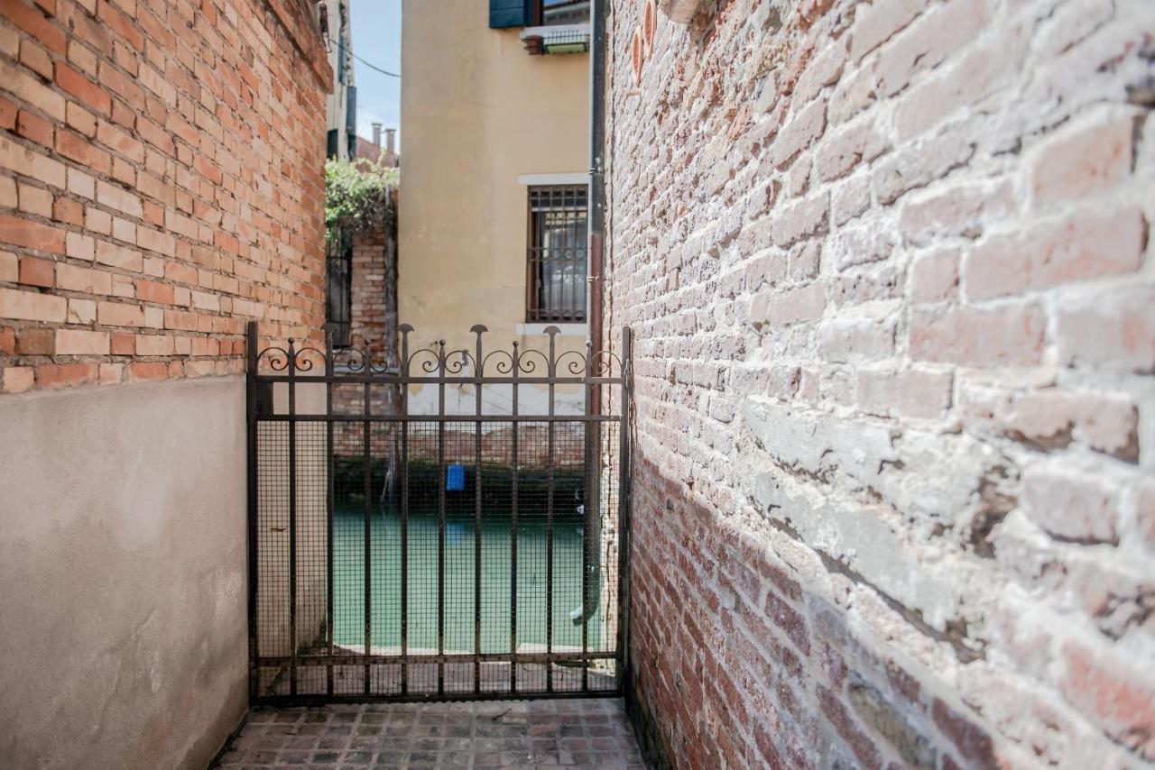 Gondola Rosa, Incantevole Vista Sul Canale 베니스 외부 사진